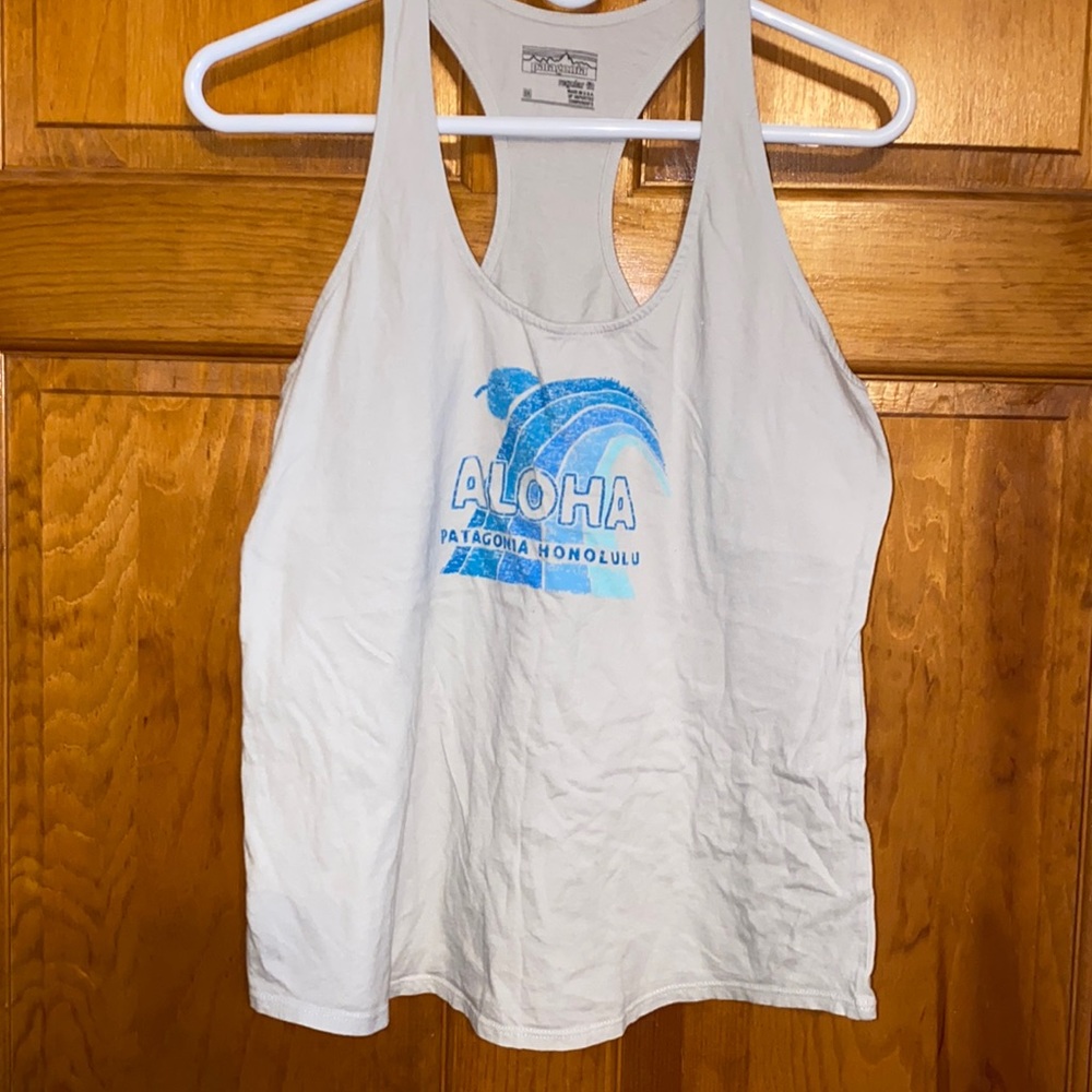 Patagonia Women’s Racer Back Tank Size Med-WORN ONCE